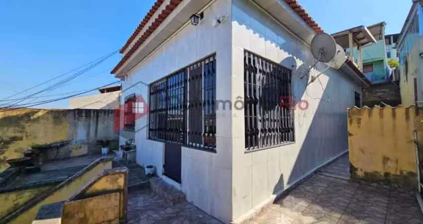 Casa com 3 quartos à venda na Rua Almirante Ingran, Braz de Pina, Rio de Janeiro