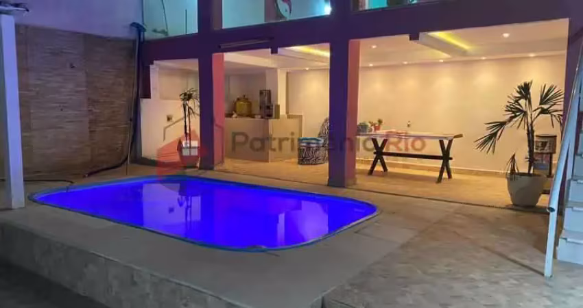 Casa com 3 quartos à venda na Rua Gilberto Fernandes, Guadalupe, Rio de Janeiro