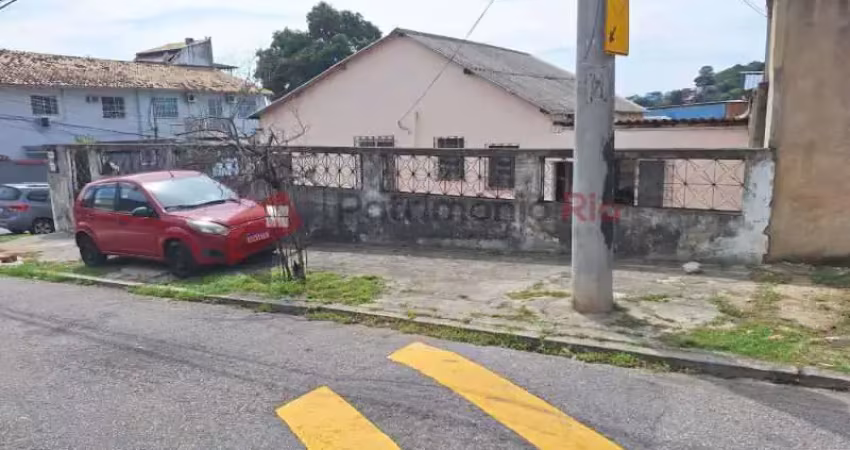 Casa em condomínio fechado com 3 quartos à venda na Rua Capitão Aliatar Martins, Vista Alegre, Rio de Janeiro