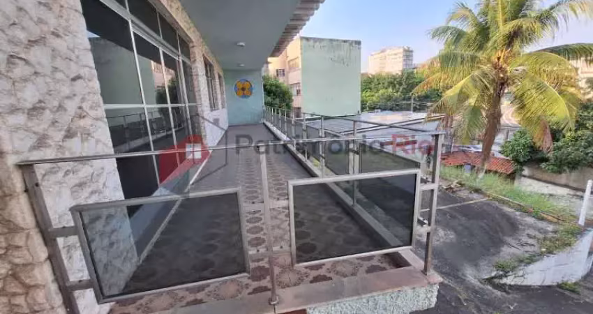 Casa em condomínio fechado com 4 quartos à venda na Avenida Geremário Dantas, Pechincha, Rio de Janeiro