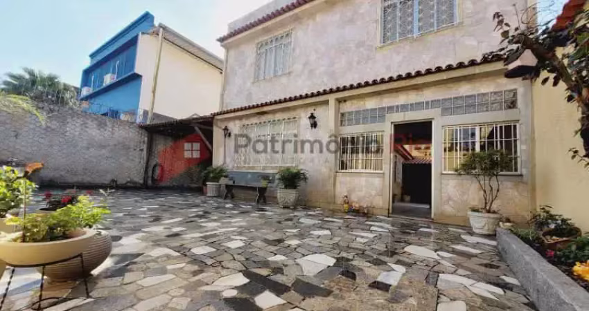 Casa com 4 quartos à venda na Rua do Terço, Irajá, Rio de Janeiro