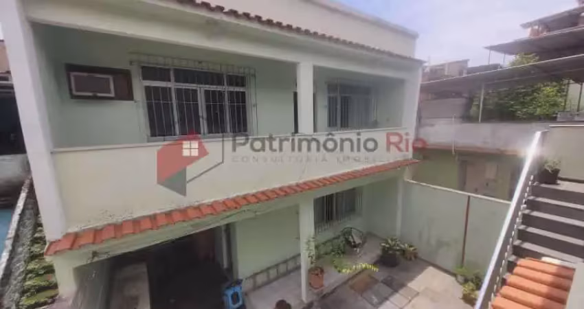 Casa com 5 quartos à venda na Rua Alice Freitas, Vaz Lobo, Rio de Janeiro