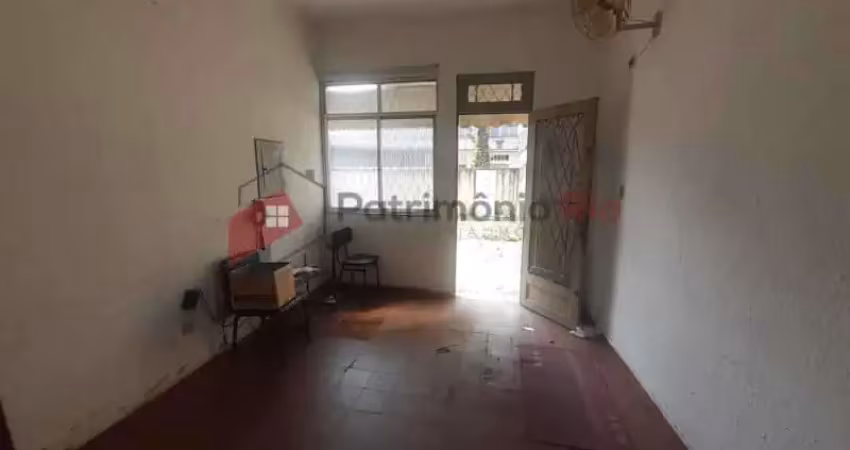 Casa comercial com 2 salas à venda na Avenida Londres, Bonsucesso, Rio de Janeiro