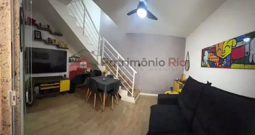 Casa em condomínio fechado com 2 quartos à venda na Rua Upiara, Bento Ribeiro, Rio de Janeiro