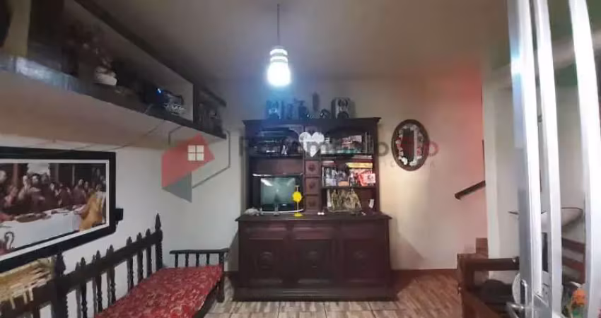 Casa com 2 quartos à venda na Rua Patagônia, Penha, Rio de Janeiro