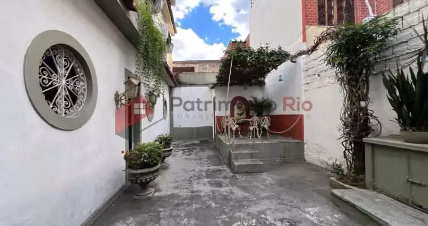 Casa em condomínio fechado com 2 quartos à venda na Rua Tomás Lopes, Vila da Penha, Rio de Janeiro
