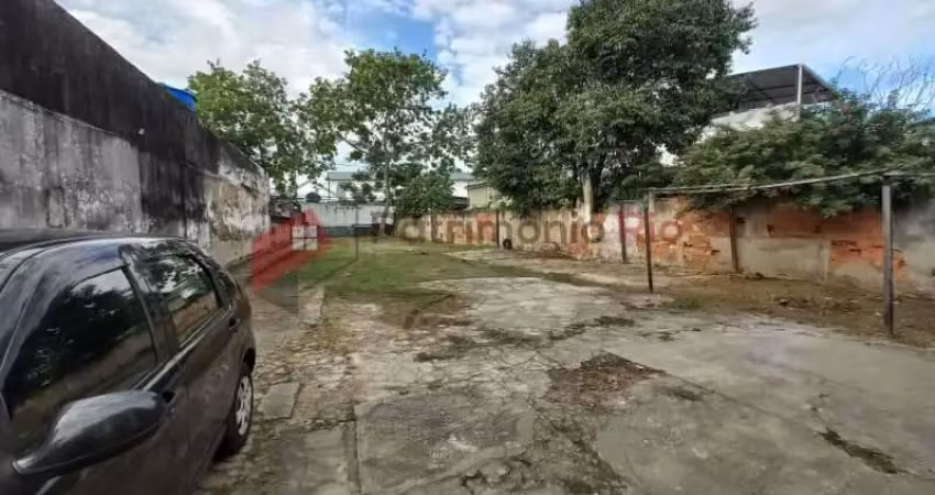 Terreno em condomínio fechado à venda na Rua José Borges, Irajá, Rio de Janeiro