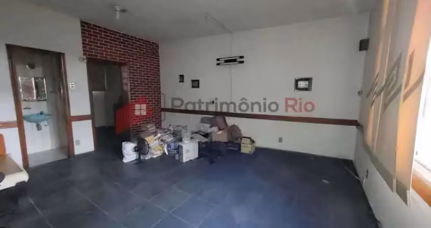 Sala comercial com 1 sala à venda na Avenida Braz de Pina, Penha, Rio de Janeiro