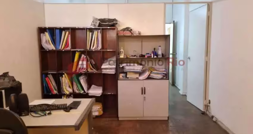 Sala comercial com 1 sala à venda na Avenida Braz de Pina, Vila da Penha, Rio de Janeiro