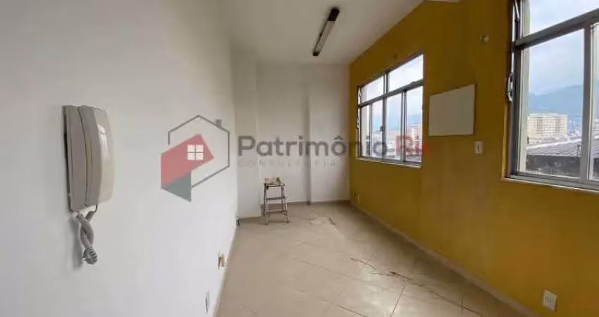 Sala comercial com 1 sala para alugar na Rua Frederico Meier, Méier, Rio de Janeiro