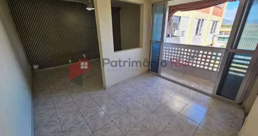 Apartamento com 2 quartos à venda na Estrada Adhemar Bebiano, Del Castilho, Rio de Janeiro