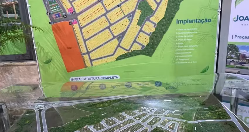 Vendo terreno em aluro de freitas  130 m² com entrada de r$8.000  parcelada.