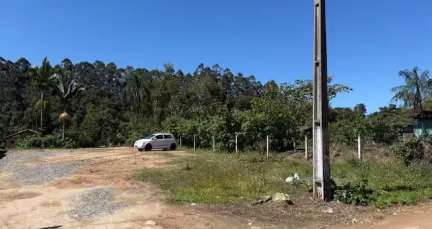 Terreno bem localizado pronto para construir na vila da glória -são francisco do sul