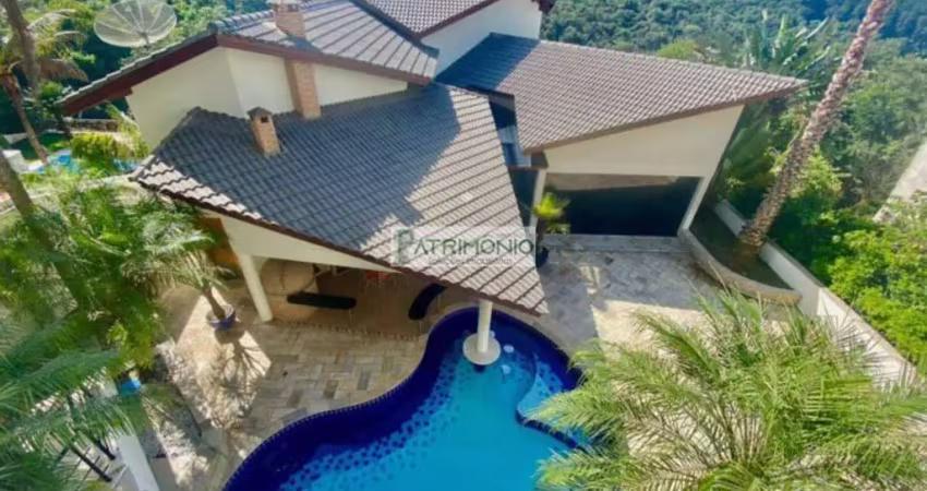 Casa de alto padrão com vista panorâmica - condomínio arujazinho iii