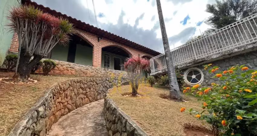 Casa com 3 quartos à venda no Teixeira Dias, Belo Horizonte 