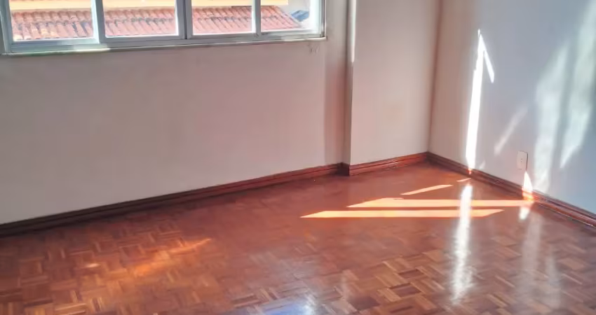 Apartamento de 3 quartos, suíte, garagem a venda no bairro jardim glória em juiz de fora!