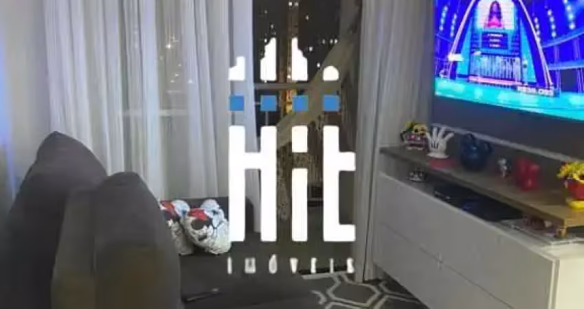 Excelente apartamento de 2 quartos, varanda, 1 vaga livre e lazer!