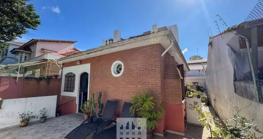 Imperdível oportunidade: casa à venda em são paulo-sp, bairro ipiranga. 3 quartos, 1 suíte, 1 sala, 2 banheiros, 3 vagas, 161m².