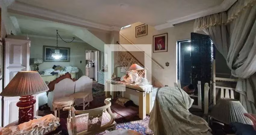 Casa com 4 quartos à venda na Rua Botupuca, 141, Cambuci, São Paulo