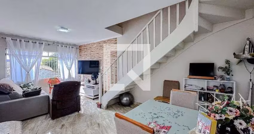 Casa com 2 quartos à venda na Rua Maranjaí, 457, Cambuci, São Paulo