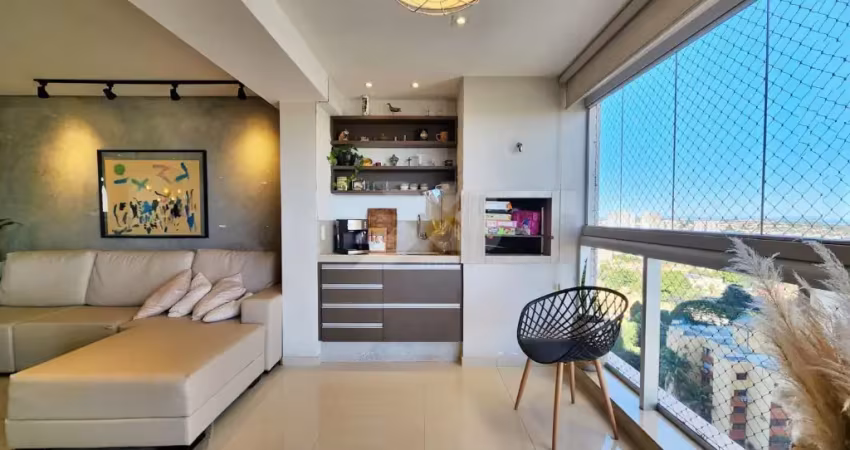 Lindo apartamento com 2 vagas de garagem paralelas no ed poty lazaroto