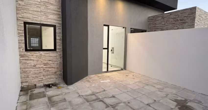 Casa no cuiá (terreno 5x23) 59m de área construída  com 2 quartos, sendo 1 suíte