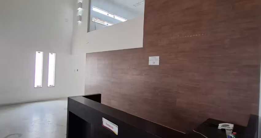 Prédio comercial para locação a 40 metros da av. dos holandeses