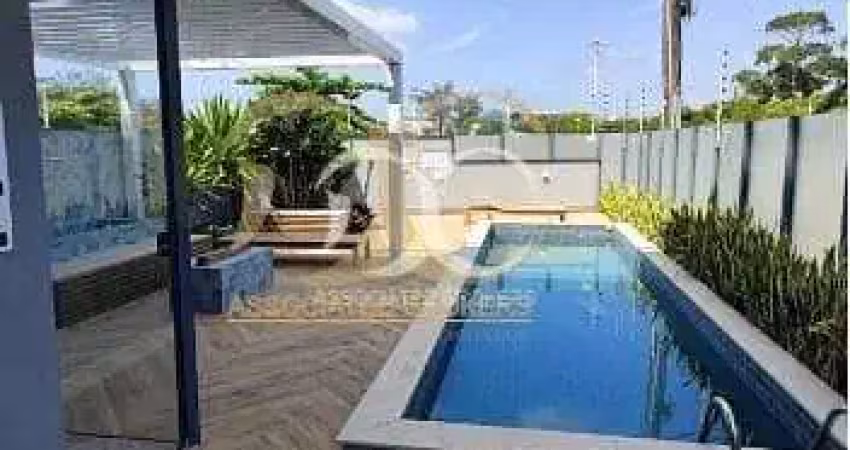Apartamento duplex com vista mar no campeche à venda, com 2 dormitórios próximo à praia, em florian