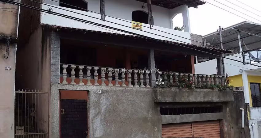 Casa com 3 quartos à venda na Rua Cônego José Maria D Assunção, Santa Luzia, Juiz de Fora