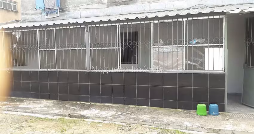 Apartamento com 3 quartos à venda na Avenida Antônio Guimarães Peralva, Jóquei Clube, Juiz de Fora