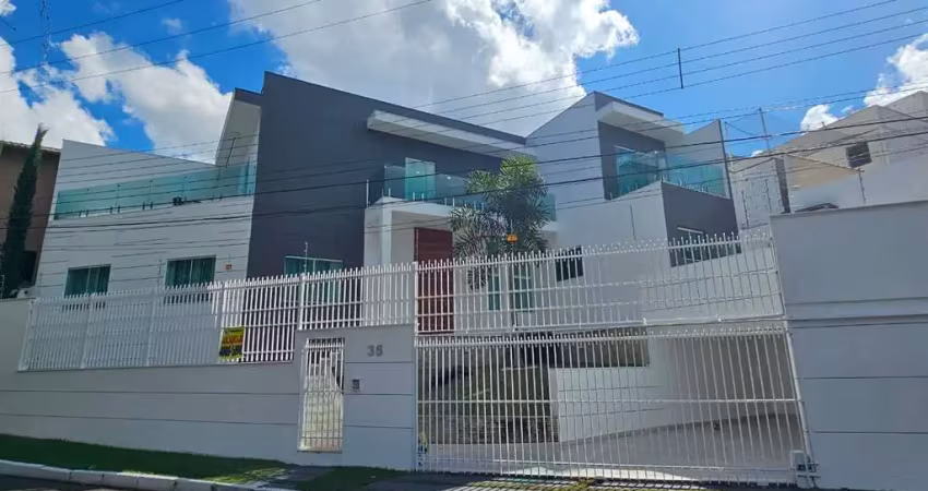 More com toda a qualidade e conforto que você e sua família merecem no alto dos pinheiros!