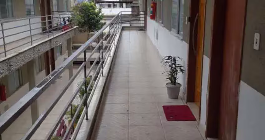 Cobertura duplex com excelente custo-benefício em nova benfica!