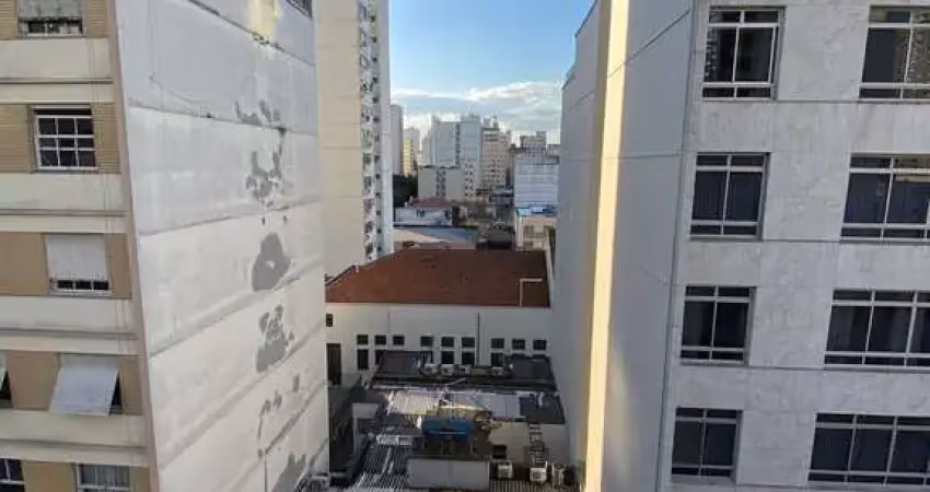 Deslumbre-se com esta incrível cobertura de dois pisos.