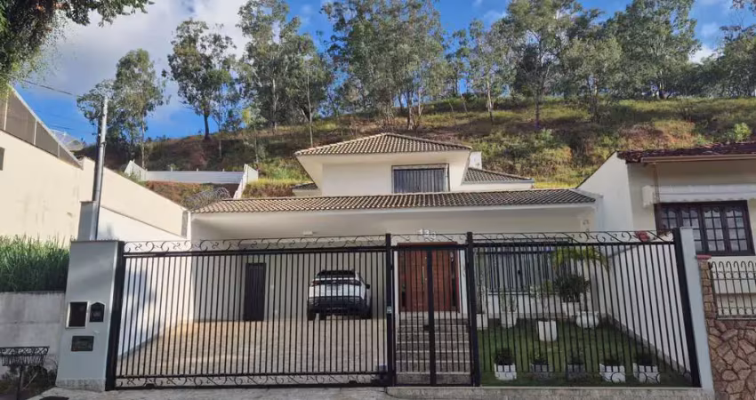 Casa duplex no quintas da avenida: 5 quartos, área gourmet e 2 vagas!