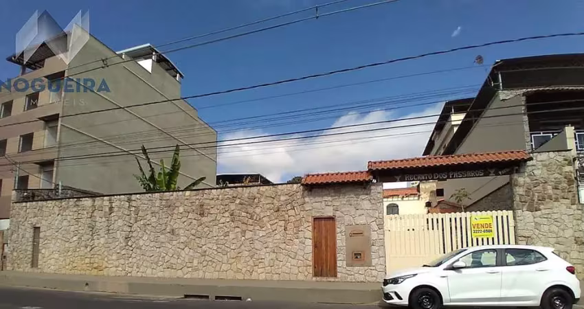 Casa com 1 quarto à venda na Avenida Doutor Bezerra de Menezes, Nova Era, Juiz de Fora