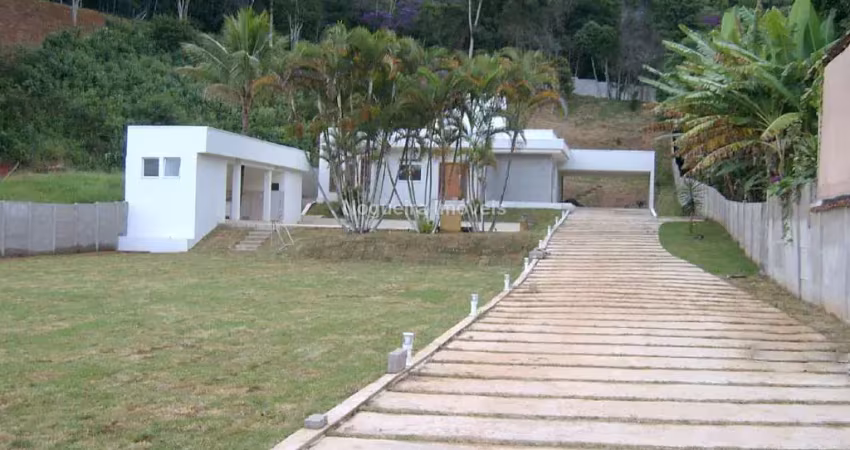 Casa em condomínio fechado com 4 quartos à venda na Rua Belém, Parque Jardim da Serra, Juiz de Fora