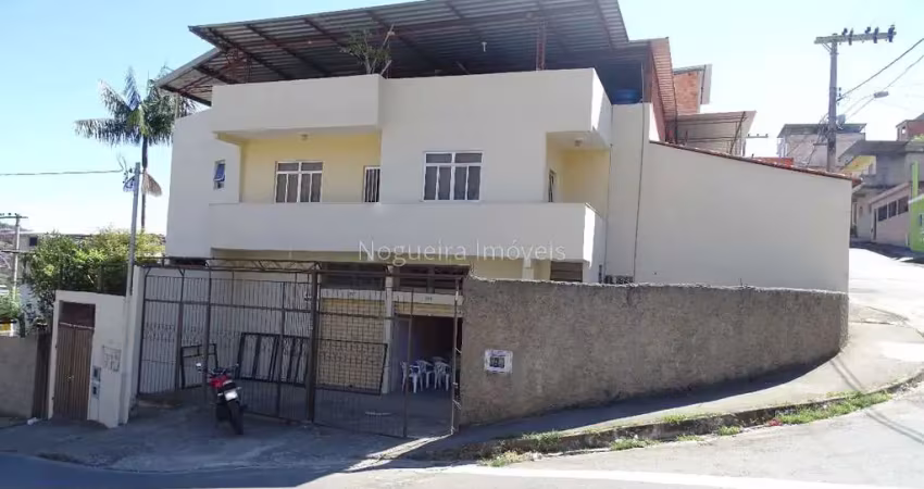 Casa com 3 quartos à venda na Rua Carnaúba, Loteamento Amazônia (Francisco Bernardino), Juiz de Fora