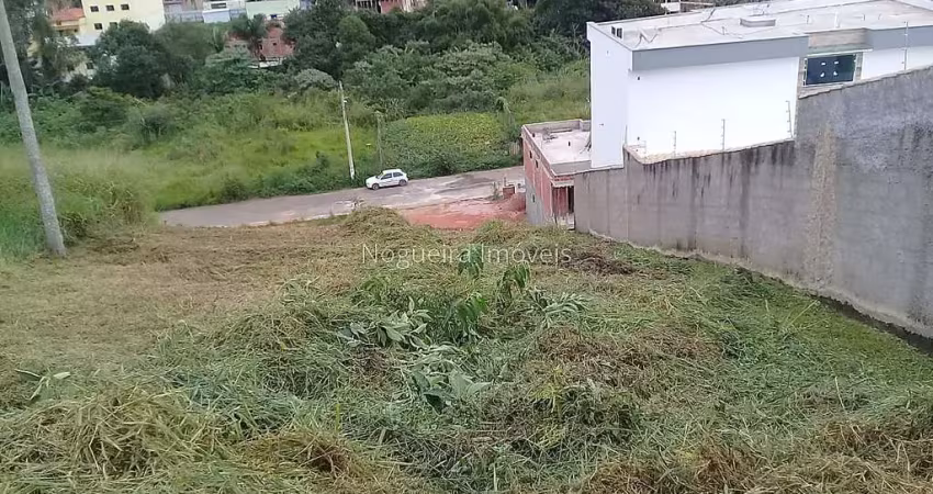 Terreno à venda na Rua Doutor Berillo José Rochaberillo jos, Grama, Juiz de Fora