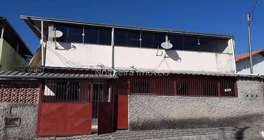 Terreno à venda na Rua Sílvia Vidal Lage, Jóquei Clube, Juiz de Fora