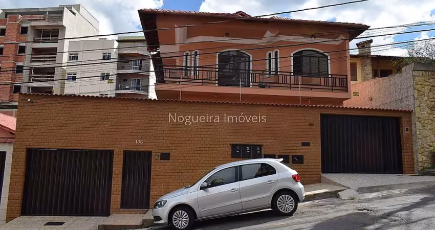 Casa com 3 quartos à venda na Rua General Mário Xavier, Jardim das Laranjeiras, Juiz de Fora