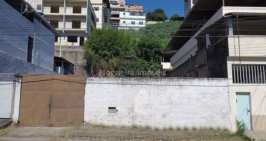 Terreno à venda na Rua Marília, Benfica, Juiz de Fora