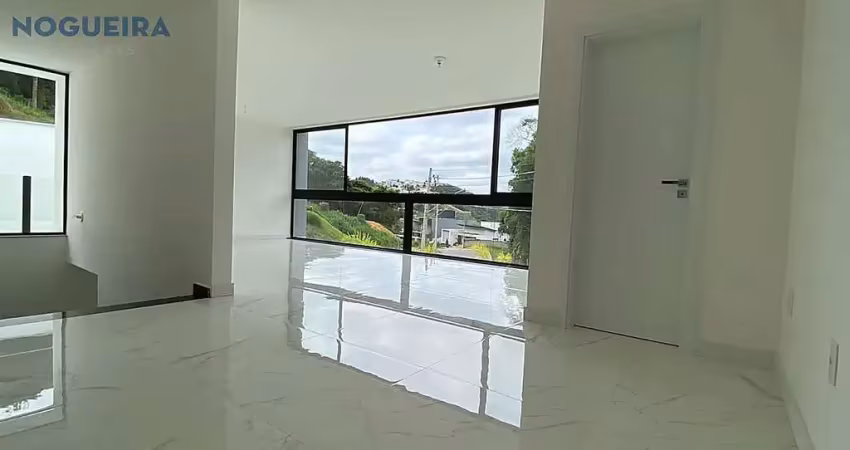 Casa em condomínio fechado com 4 quartos à venda na Rua José Bello, Novo Horizonte, Juiz de Fora