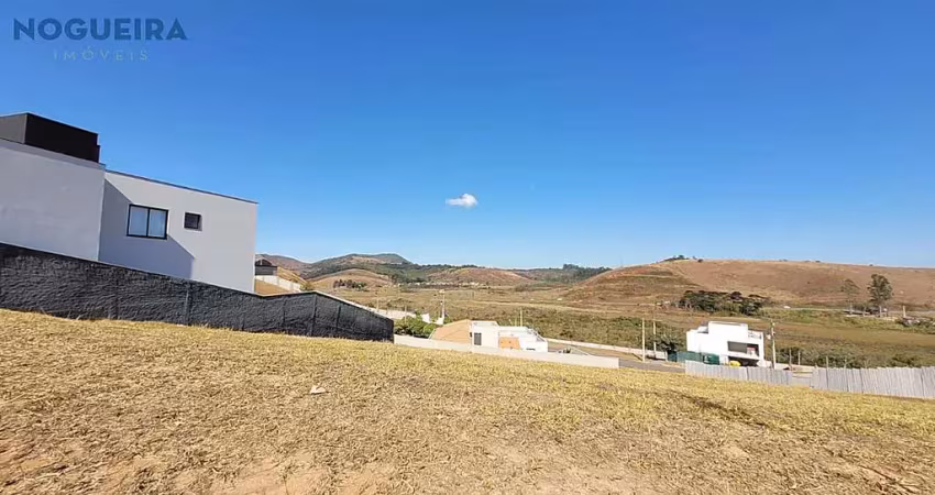 Terreno em condomínio fechado à venda na Rua Congonhas, Alphaville, Juiz de Fora