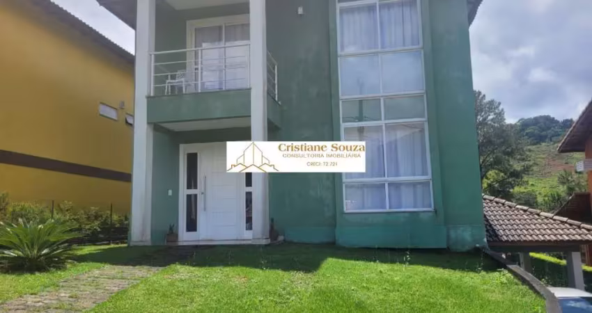 Casa em condomínio fechado com 4 quartos para alugar no Vargem Grande, Teresópolis 