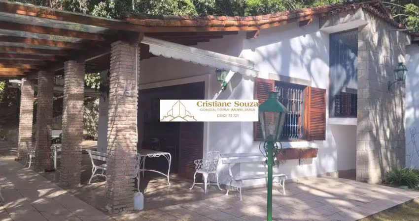 Sitio em barra do imbui, área total de 5.000m², piscina, pomar