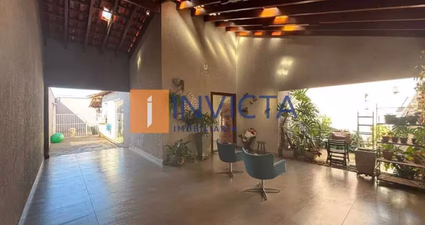 Casa com 3 quartos para alugar no Beija-Flor II, Uberaba 