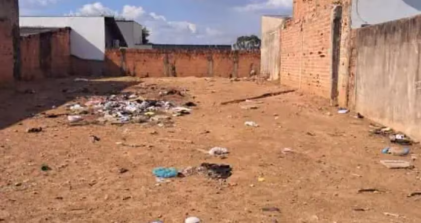 Terreno à venda no Conjunto Habitacional Presidente Eurico Gaspar Dutra, Bauru 