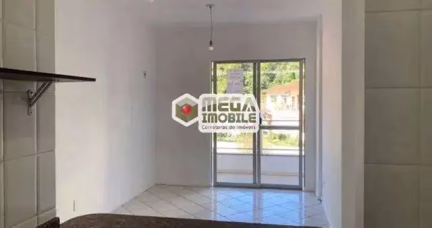 Apartamento no itacorubi, 2 dormitorios, sacada, sala , lazer