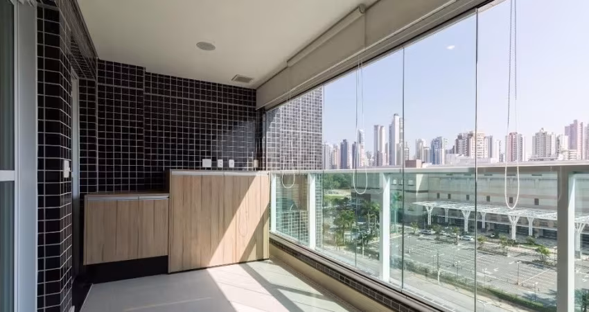 Belíssimo apartamento com 77 m², próximo ao Shopping Anália Franco