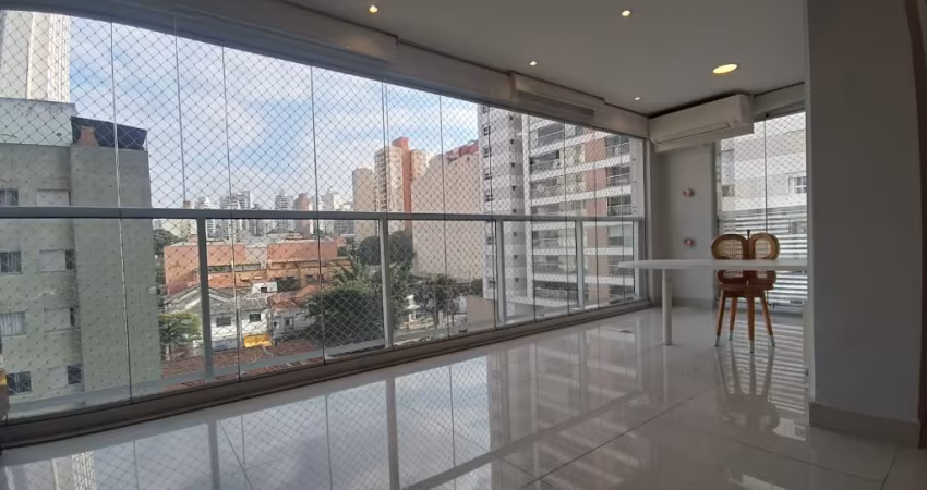 Apartamento com Varanda Gourmet, 3suítes na Aclimação
